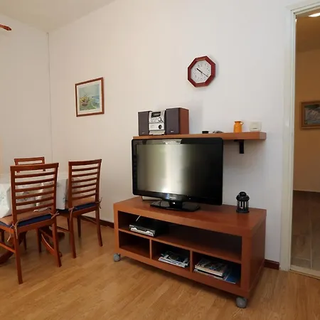 With Parking Space Supetar, Brac - 5385 Apartman Supetar