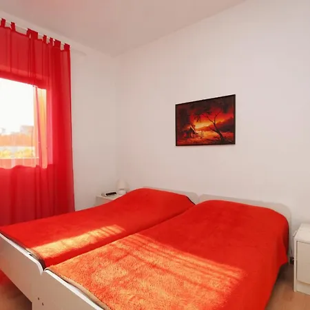Апартаменты With Parking Space Supetar, Brac - 5385