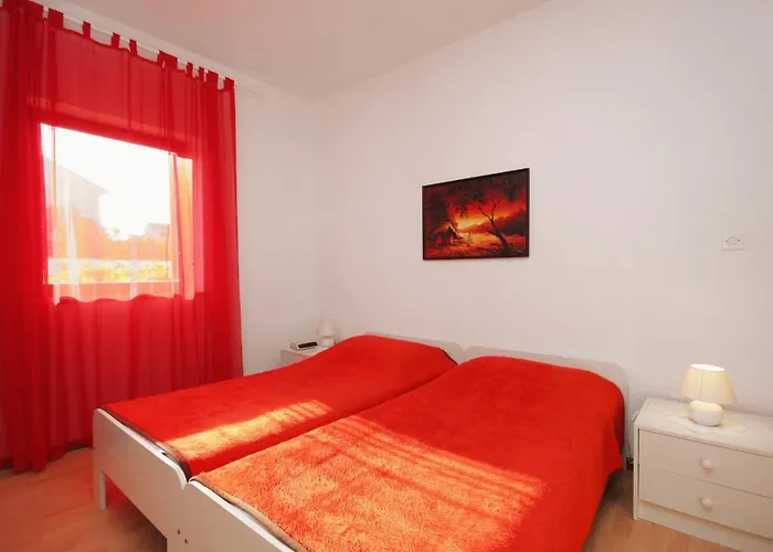 Apartamento With Parking Space Supetar, Brac - 5385