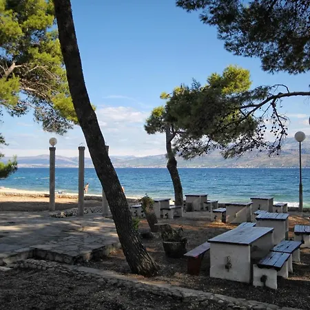 Apartment With Parking Space Supetar, Brac - 5385