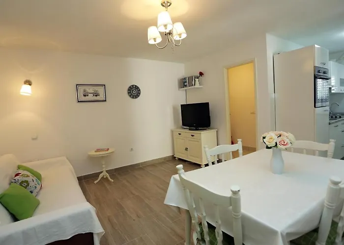 With Parking Space Supetar, Brac - 5385 * سوبيتار